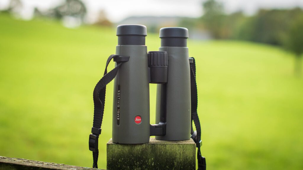دوربین شکاری دوچشمی لایکا Leica Noctivid 10×42