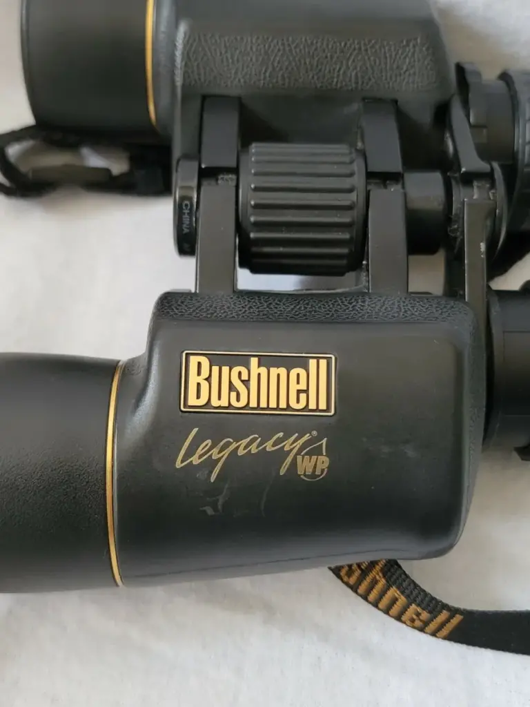 دوربین دوچشمی بوشنل Bushnell Legacy® WP 10-22x50