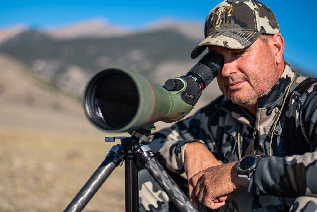 دوربین تک چشمی دارای زوم (Spotting Scope)