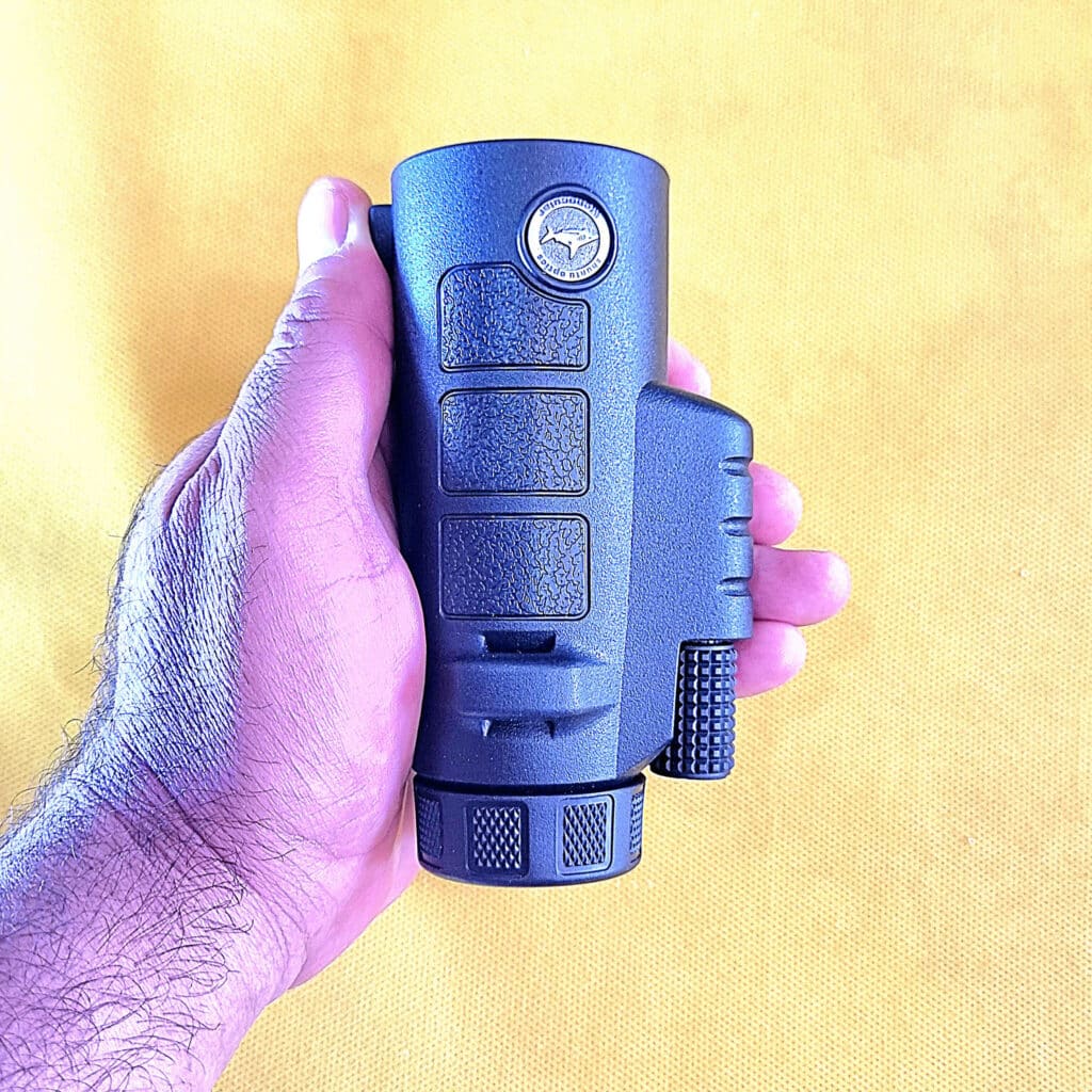 دوربین تک چشمی شانتو Shuntu 8×42